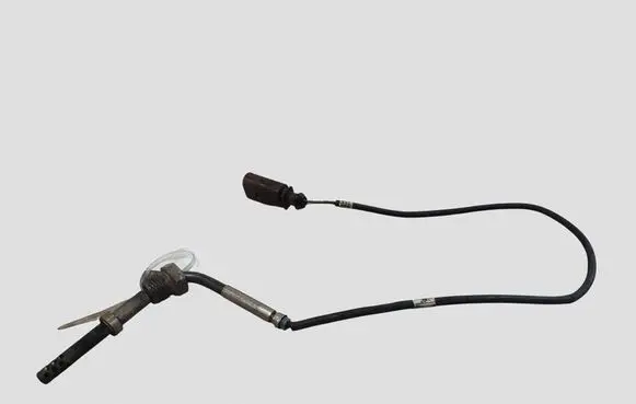 Volkswagen Golf V Exhaust gas temperature sensor 03G906088 AGATS200