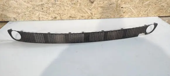 Nissan Almera N16 Front bumper lower grill
