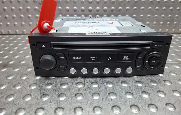 Citroen C4 I Radio/CD/DVD/GPS head unit S26312451 9660646877