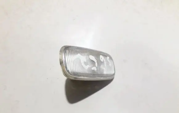 Audi A6 S6 C5 4B Front fender indicator light