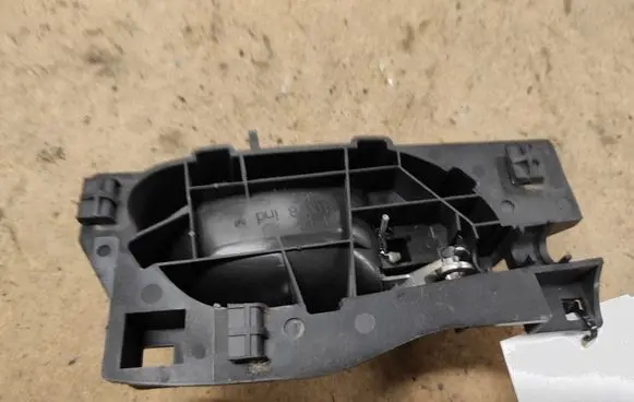 Peugeot 407 Front door interior handle 96526178 100187386