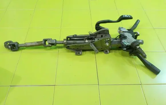 Volkswagen Scirocco Steering wheel axle set 1K2419502BB 17AB132