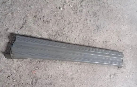 Mercedes-Benz 190 W201 Rear sill trim cover