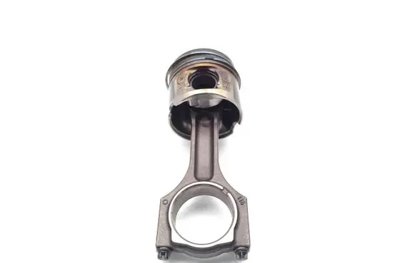 BMW X1 E84 Piston with connecting rod N47D20C 0840BB