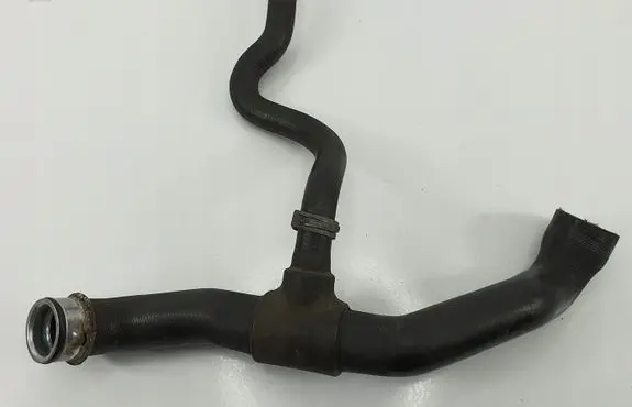 Mercedes-Benz CLK A209 C209 Engine coolant pipe/hose 2095011182