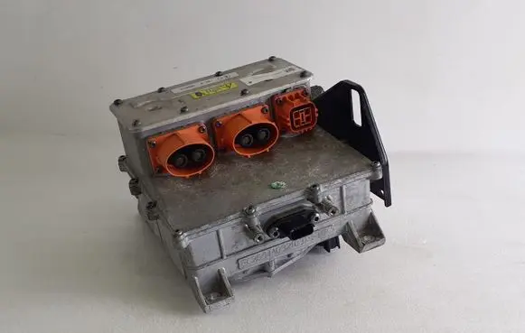 Dacia Spring Voltage converter inverter 290105423r