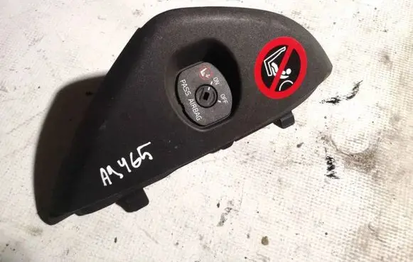 Volvo V70 Passenger airbag on/off switch 30795214