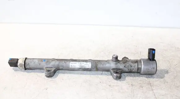 Mercedes-Benz Sprinter W906 Fuel main line pipe A6510700700 9307Z522A00