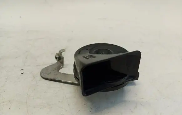 BMW 2 Active Tourer U06 Horn signal 8496203