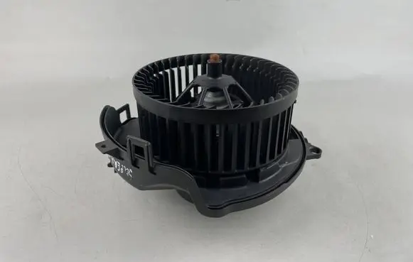 Skoda Superb B8 (3V) Heater fan/blower 5Q2819021A