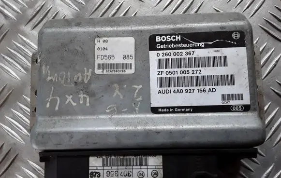 Audi A6 S6 C4 4A Gearbox control unit/module 0260002367 ZF0501005272 4A0927156AD