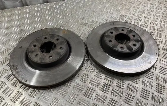 Nissan Navara D23 Front brake disc 