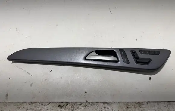 Mercedes-Benz ML W166 Front door trim bar A1667600561 A1667202122