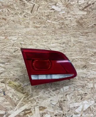 Volkswagen PASSAT B7 Tailgate rear/tail lights 3AE945093K