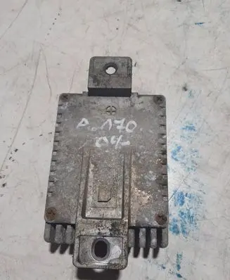 Mercedes-Benz A W169 Coolant fan relay A0275458032FSG200
