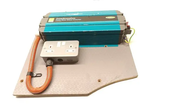 Toyota Proace Voltage converter inverter 