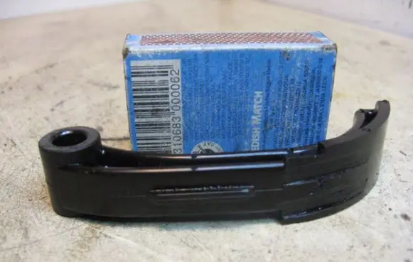 Mercedes-Benz E W124 Slide rail for timing chain 6011810159 30D
