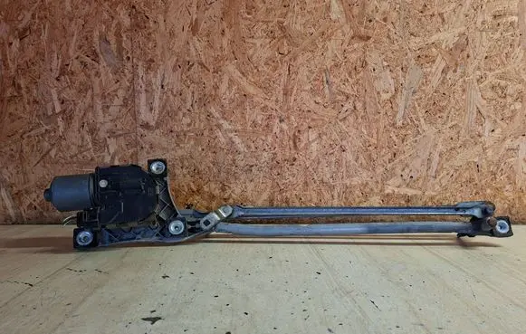 Volvo V50 Front wiper linkage and motor 0390241924 30699344