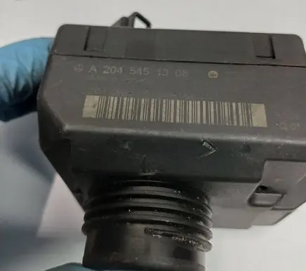 Mercedes-Benz C W204 Ignition lock A2045451308