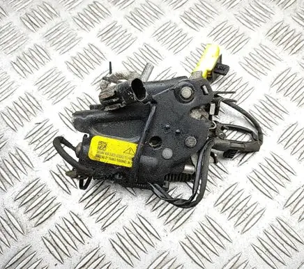 BMW 5 G30 G31 G38 Engine bonnet/hood lock/catch 7347410