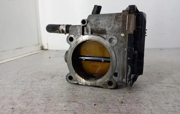 Toyota Sienna XL20 II Throttle body valve 220300A0