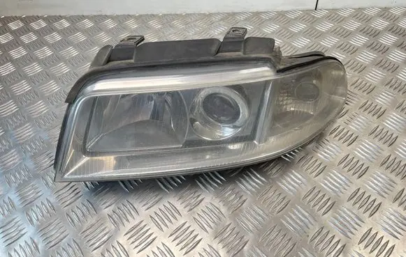 Audi A4 S4 B5 8D Headlight/headlamp 8D0941029AK