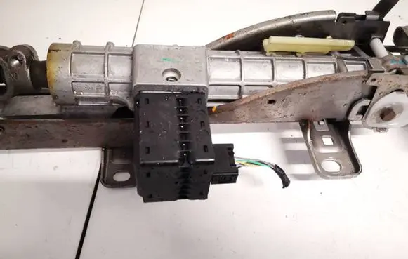 Renault Laguna III Steering wheel lock 487000006r