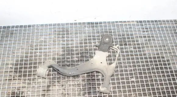 Land Rover Discovery 3 - LR3 Front lower control arm/wishbone