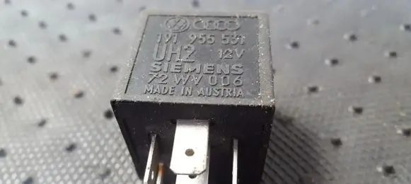 Volkswagen Golf III Other relay 191955531 72VW006