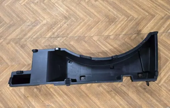 Mazda CX-7 Trunk/boot lower side trim panel EH44688F0 K3006 113Z03