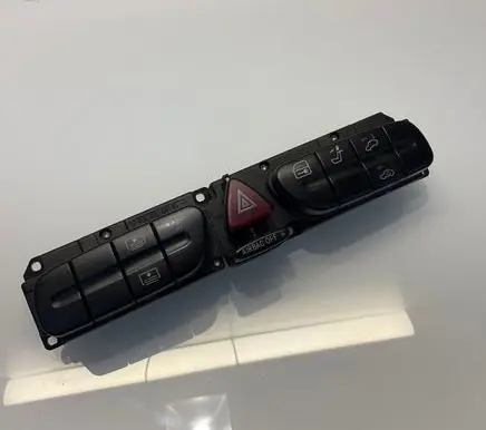 Mercedes-Benz C W203 Hazard light switch 2038216458 3306190200 10751931001