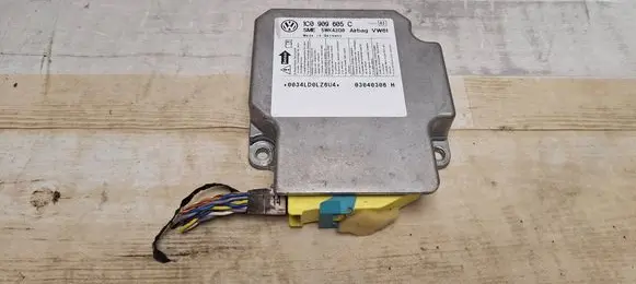 Volkswagen PASSAT B5.5 Airbag control unit/module 1C0909605C 5WK43130 1C0909605