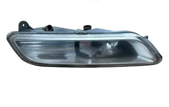 Volkswagen PASSAT B7 Front fog light 176623