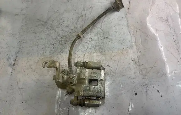 Hyundai i10 Rear brake caliper