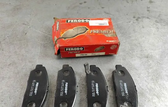 Honda Accord Brake pads (front) fdb904