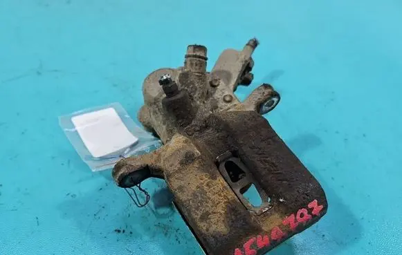 Suzuki SX4 Rear brake caliper IMPRK1548787