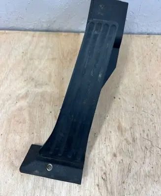BMW 5 E60 E61 Accelerator throttle pedal 6772646 25916010