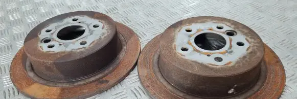 Toyota RAV 4 (XA20) Rear brake disc