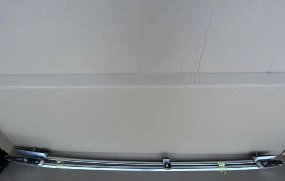 Volkswagen Touran I Roof transverse bars on the 