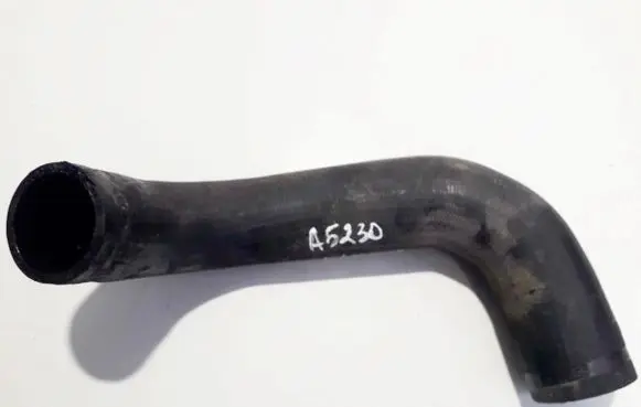 Intercooler hose/pipe