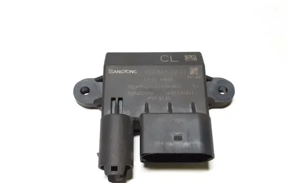 SsangYong Tivoli Glow plug pre-heat relay A6735450036 E2110021050 16052008631