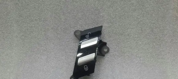Mercedes-Benz S W221 Central locking switch button A2218213151