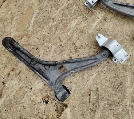 Mercedes-Benz A W177 Front control arm 2473331500 0069088