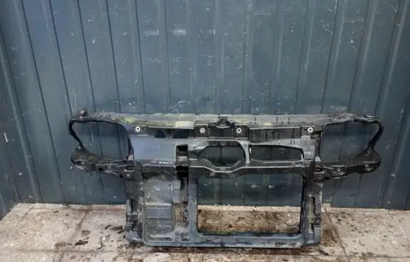Volkswagen Golf IV Radiator support slam panel 1j0805594