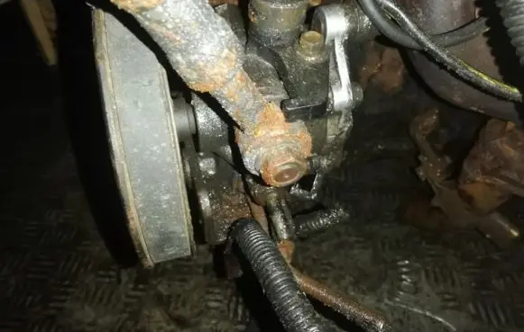 Mitsubishi Colt Power steering pump