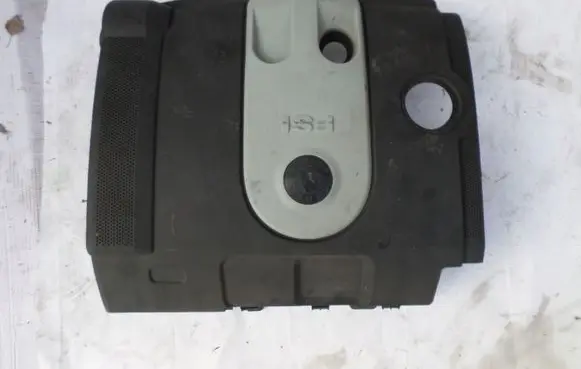 Skoda Octavia Mk2 (1Z) Engine cover (trim)
