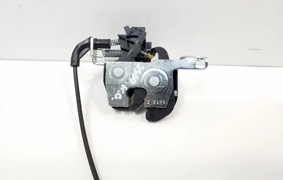 Mercedes-Benz C W204 Seat back rest lock catch A2079200076