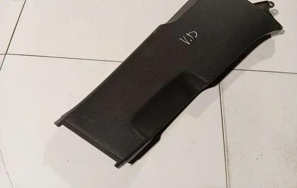 Volkswagen Golf V Other interior part 1K4867298J