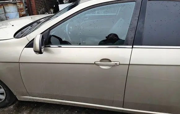 Chevrolet Epica Rear door 105KW