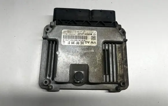 Volkswagen Jetta VII Engine control unit/module 04E907309BT